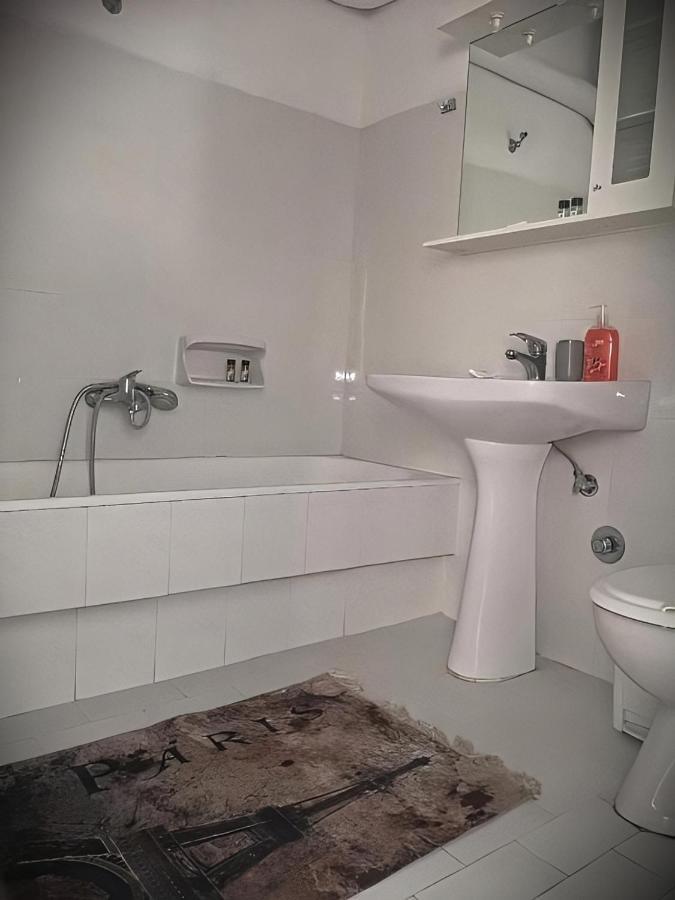 קסאנטי Centrally Apartments מראה חיצוני תמונה